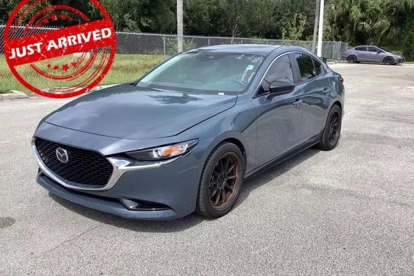 2023 Mazda Mazda3 2.5 s Carbon photo 1
