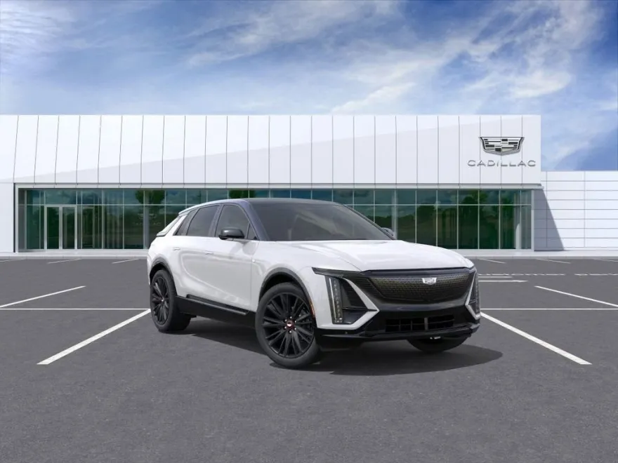 2025 Cadillac Lyriq Sport photo 1