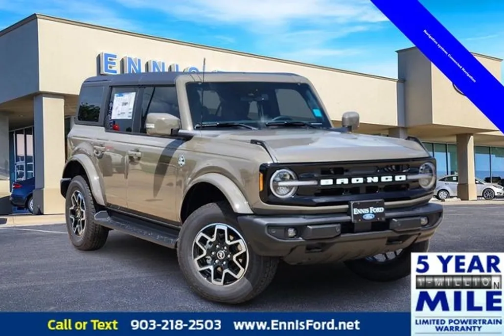 2025 Ford Bronco Outer Banks photo 1