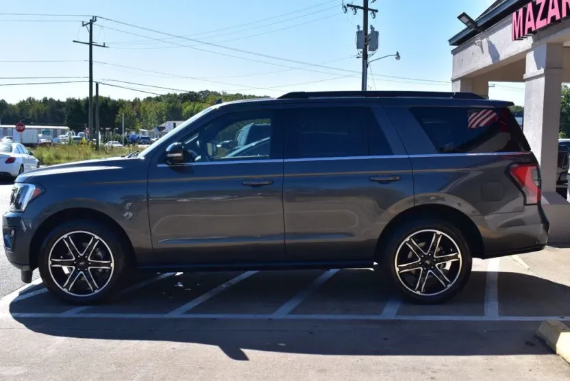 2019 Ford Expedition Limited photo 1