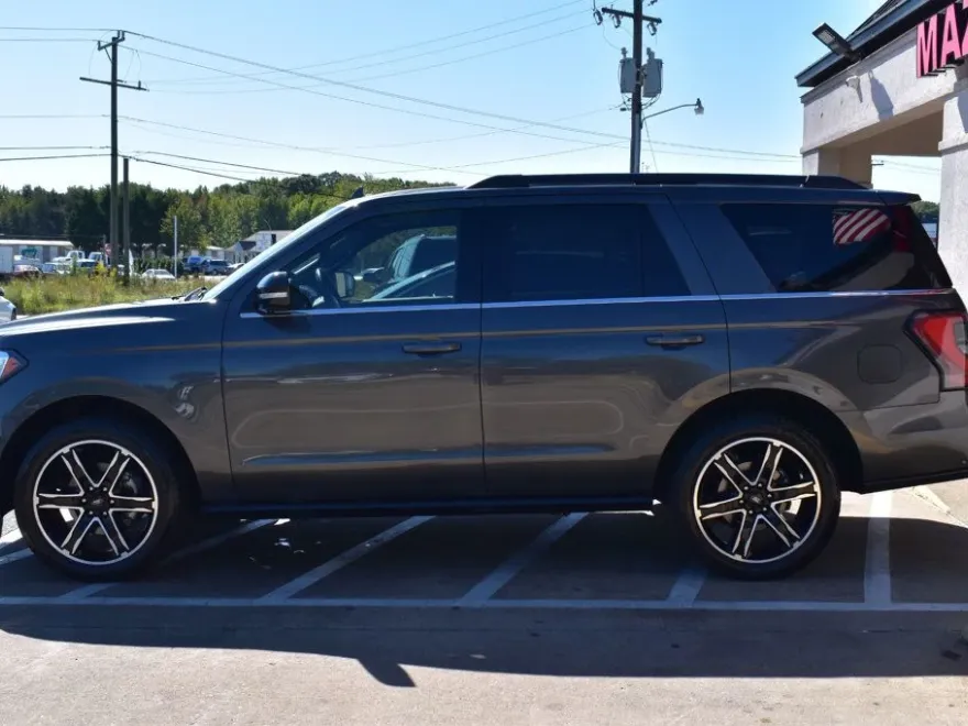 2019 Ford Expedition Limited photo 1