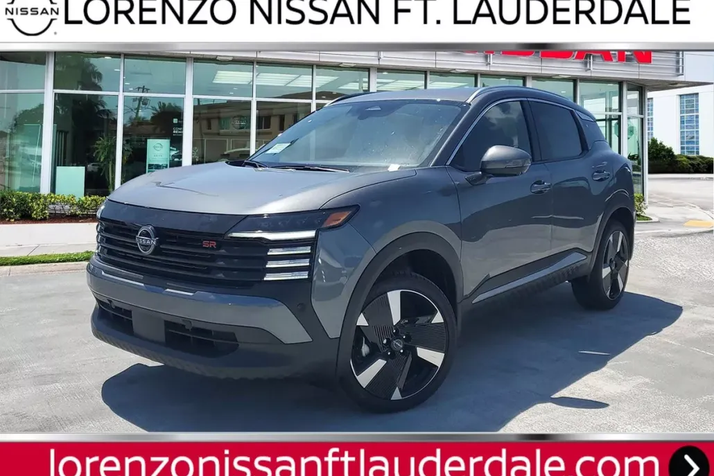 2025 Nissan Kicks SR photo 1