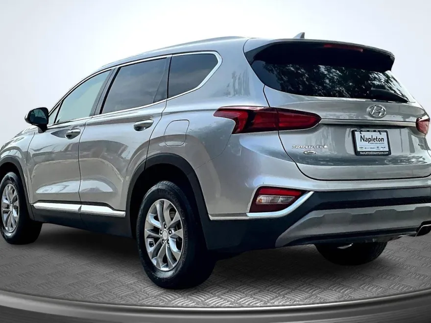 2020 Hyundai Santa Fe SEL photo 1