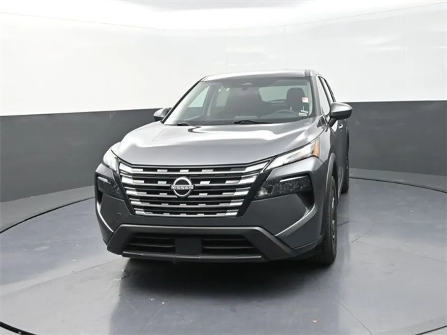 2024 Nissan Rogue SV photo 1