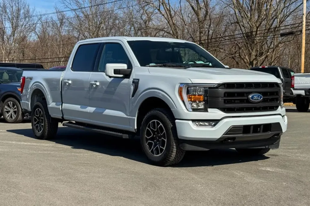 2022 Ford F-150 Lariat photo 1