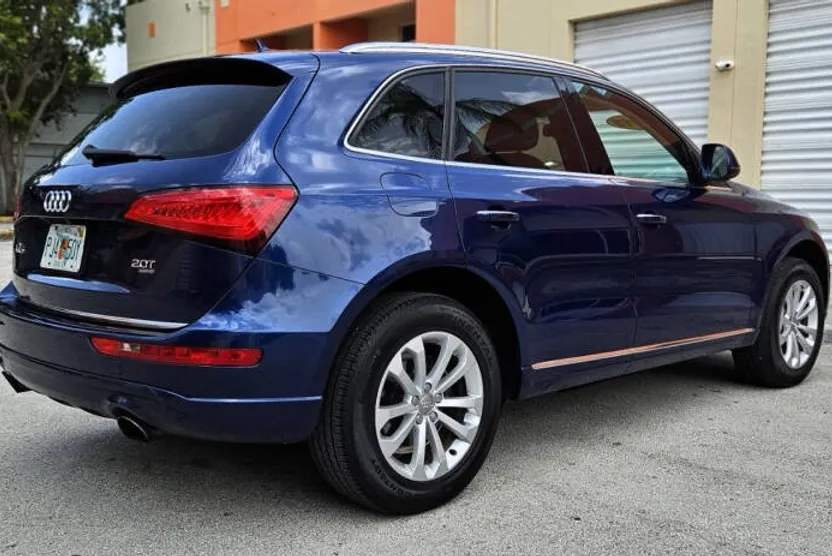 2015 Audi Q5 2.0T Premium Plus photo 1