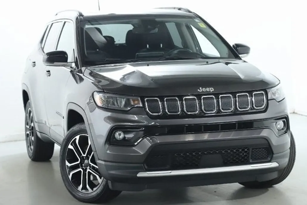2022 Jeep Compass Limited photo 1