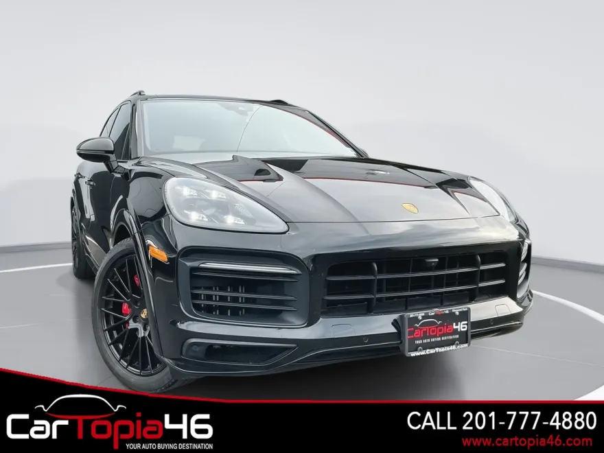 2021 Porsche Cayenne GTS photo 1