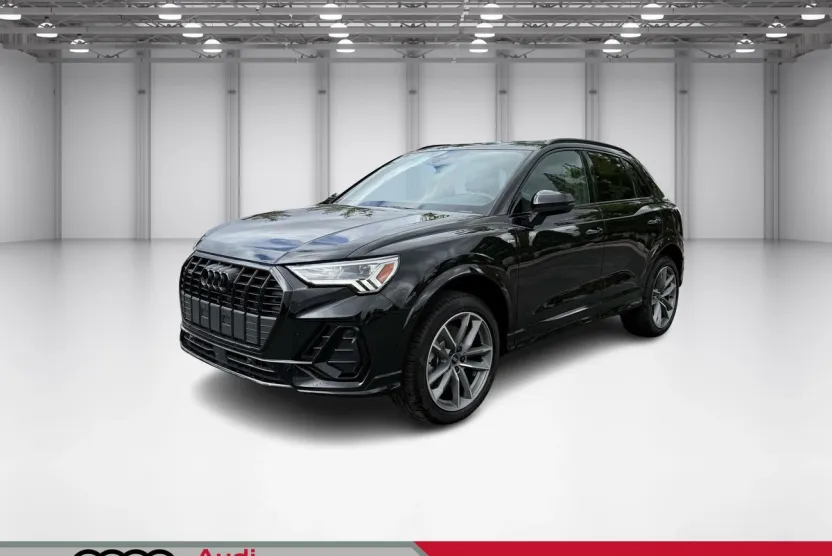 2025 Audi Q3 45 TFSI S line Premium photo 1