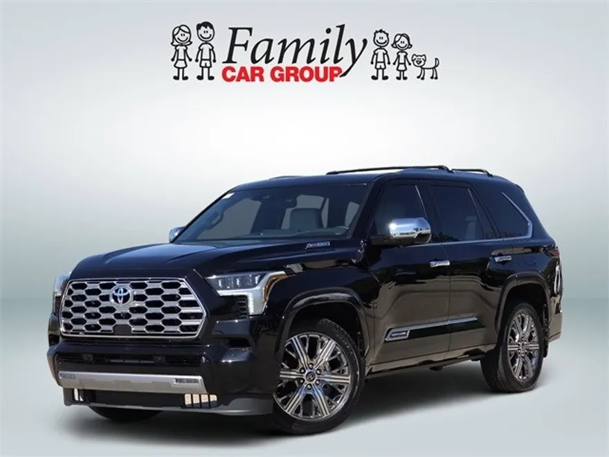 2024 Toyota Sequoia Capstone photo 1