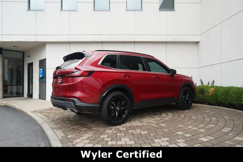 2023 Honda CR-V Hybrid Sport photo 1