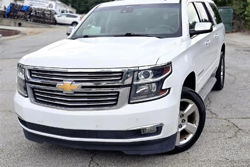2015 Chevrolet Suburban LTZ photo 1