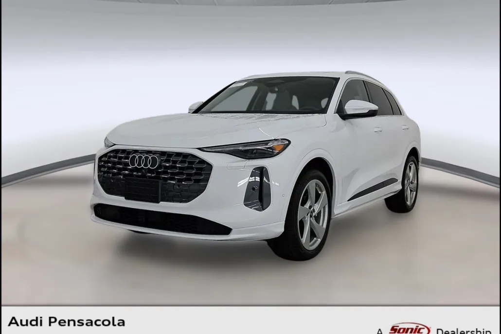 2025 Audi Q5 2.0T Prestige photo 1