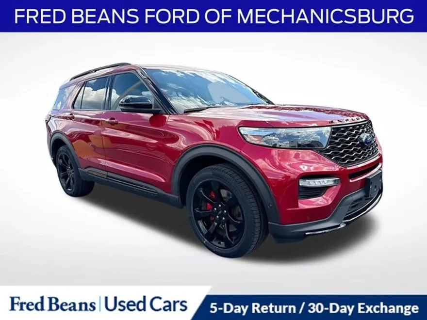 2021 Ford Explorer ST photo 1