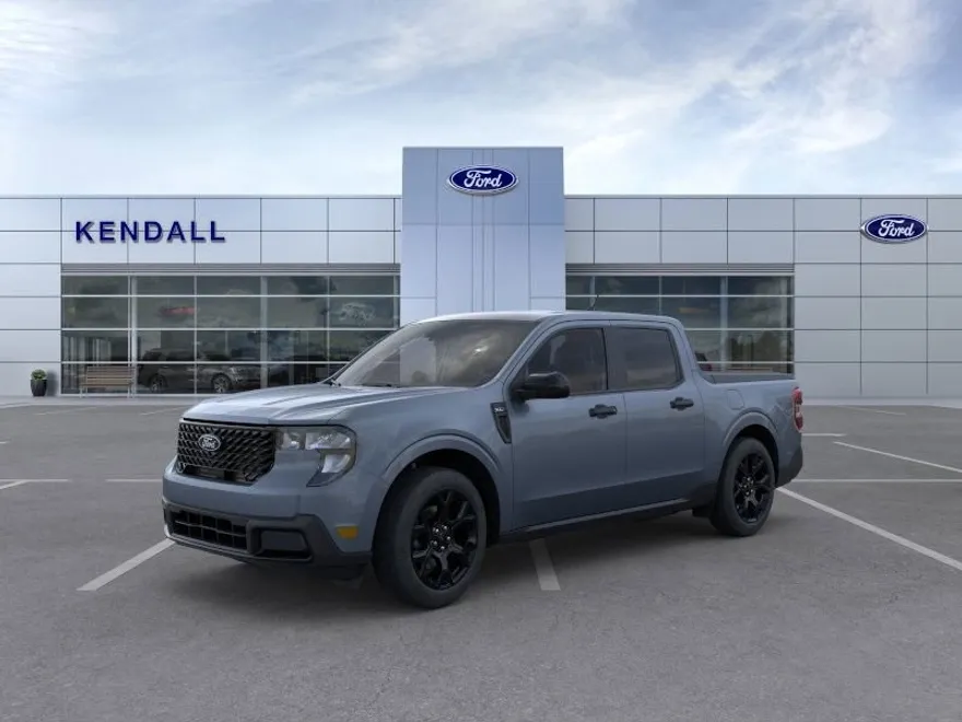 2025 Ford Maverick XLT photo 1