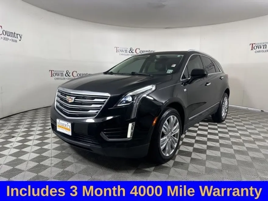 2018 Cadillac XT5 Premium Luxury photo 1