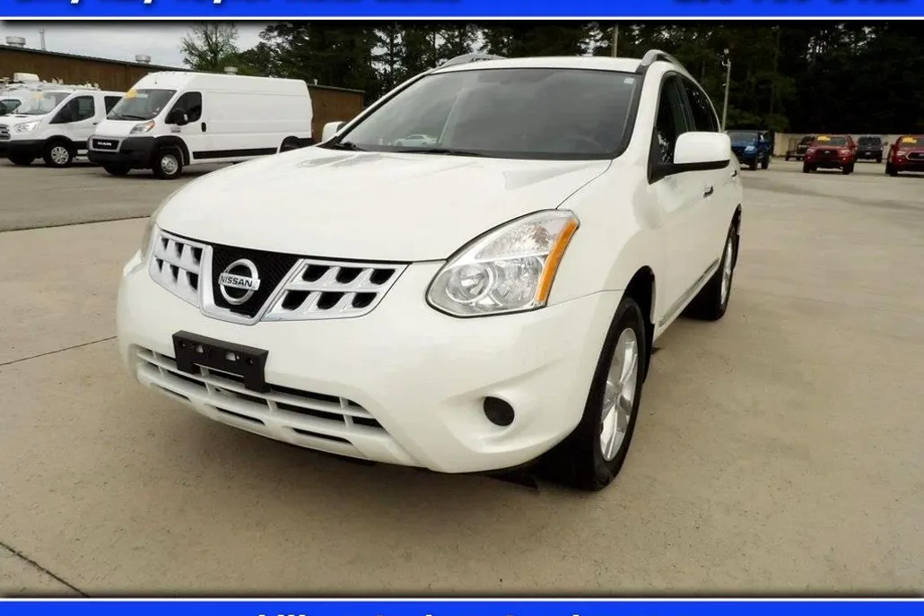2012 Nissan Rogue S photo 1