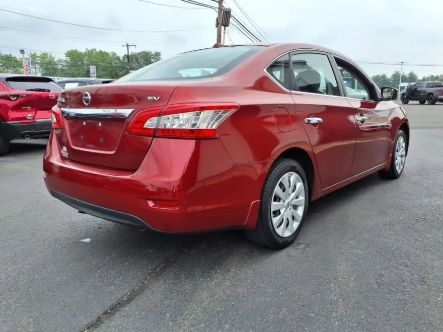 2015 Nissan Sentra SV photo 1