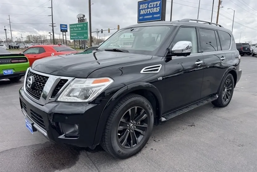 2019 Nissan Armada Platinum photo 1