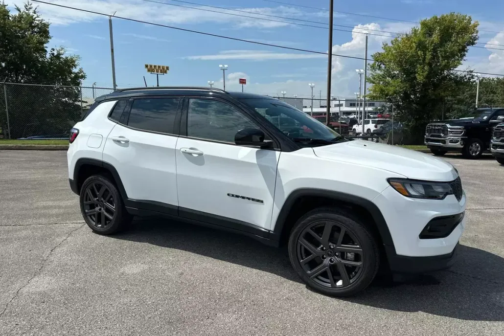 2025 Jeep Compass Limited photo 1