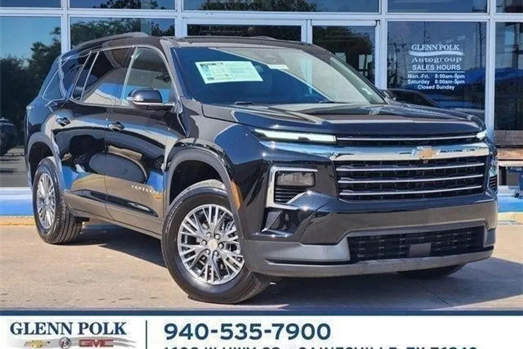 2025 Chevrolet Traverse photo 1