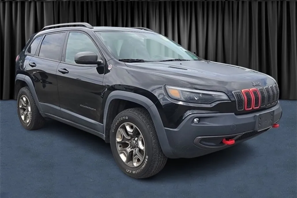 2019 Jeep Cherokee Trailhawk photo 1