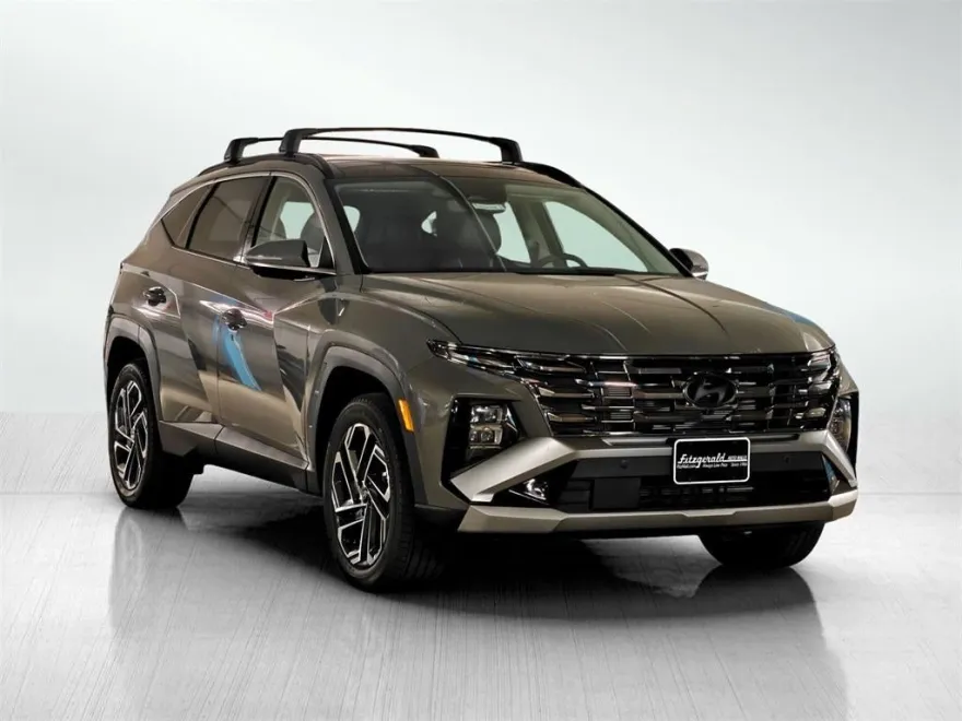 2025 Hyundai Tucson Limited photo 1