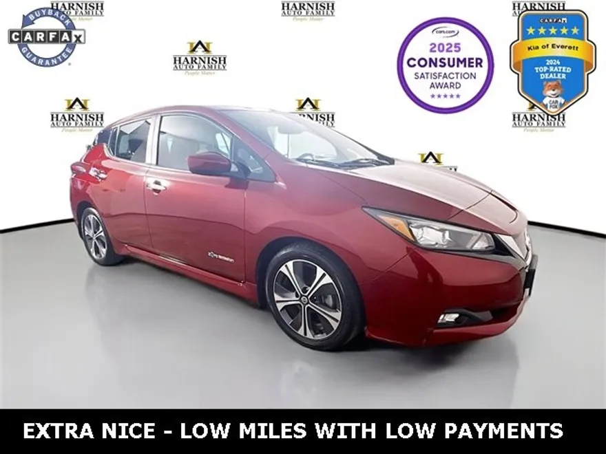 2018 Nissan Leaf SV photo 1