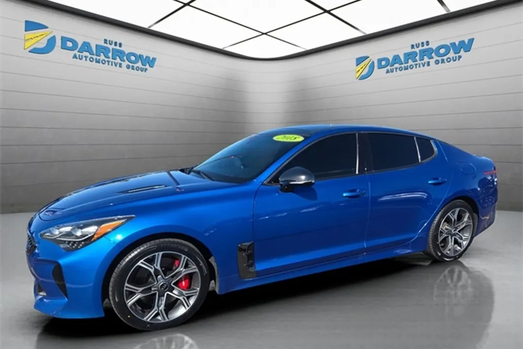 2018 Kia Stinger GT2 photo 1