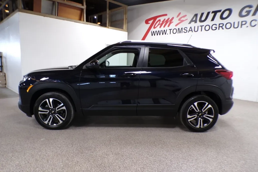 2021 Chevrolet Trailblazer LT photo 1