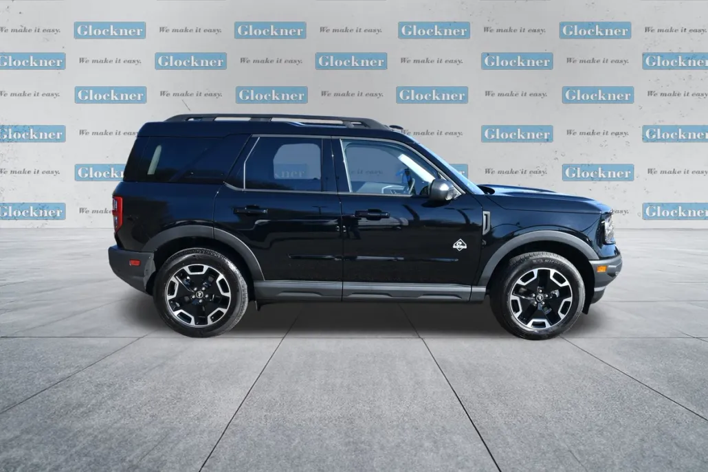 2024 Ford Bronco Sport Outer Banks photo 1