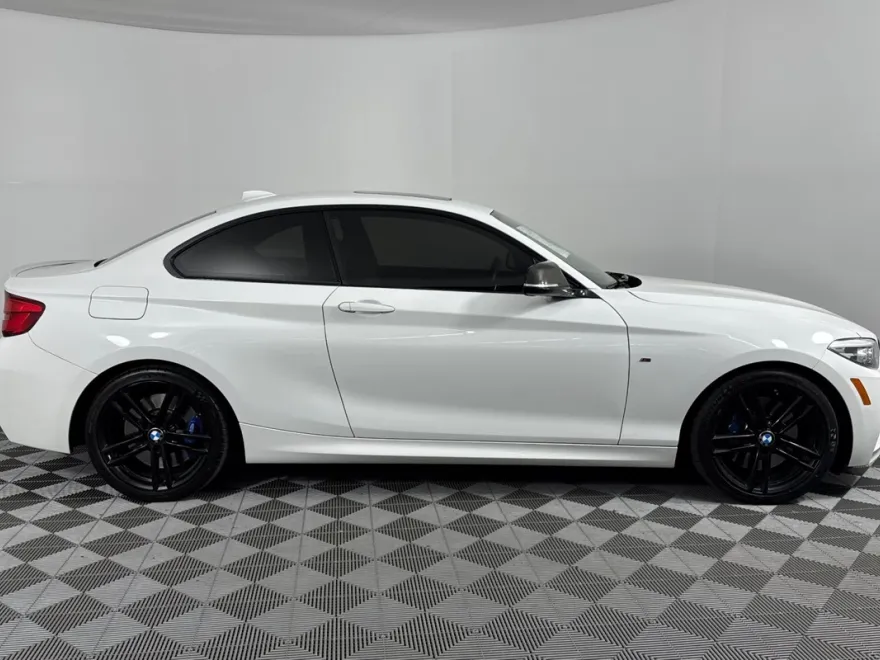 2019 Bmw M240i xDrive Coupe photo 1