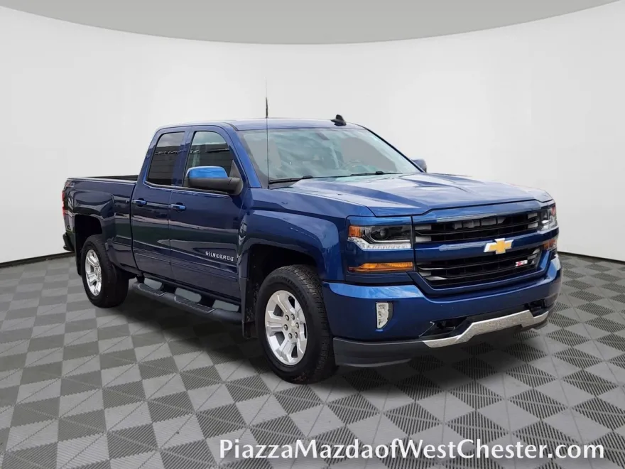 2016 Chevrolet Silverado 1500 LT photo 1