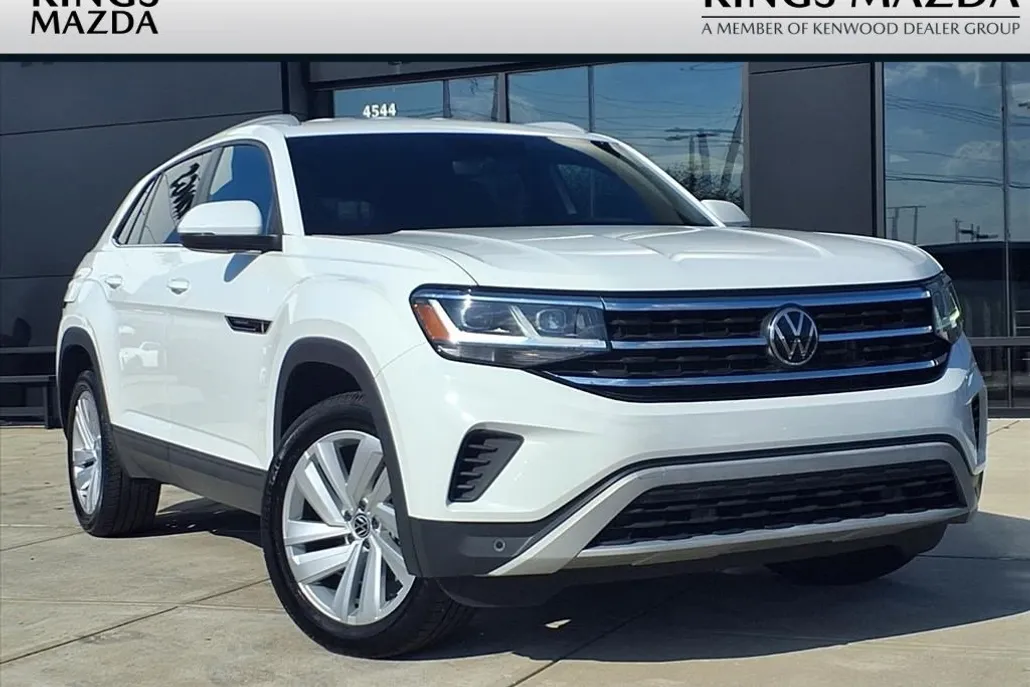 2022 Volkswagen Atlas Cross Sport SE Technology photo 1