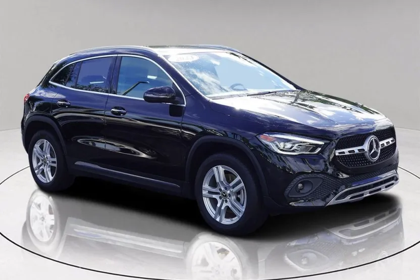 2023 Mercedes Benz GLA 250 photo 1