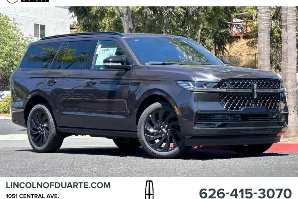 2025 Lincoln Navigator Reserve photo 1