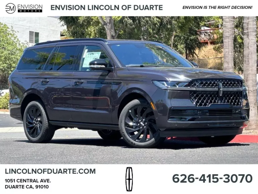 2025 Lincoln Navigator Reserve photo 1