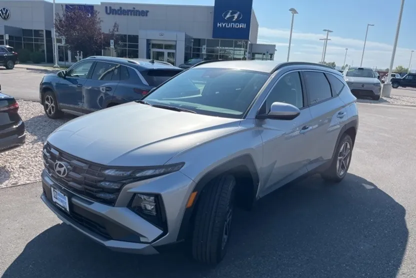 2026 Hyundai Tucson SEL photo 1