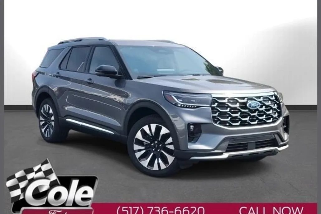 2025 Ford Explorer Platinum photo 1