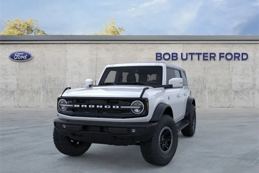 2025 Ford Bronco Outer Banks photo 1