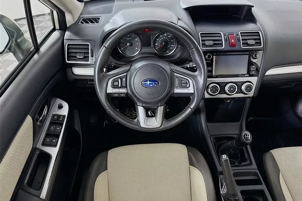 2017 Subaru Crosstrek 2.0i Premium photo 1