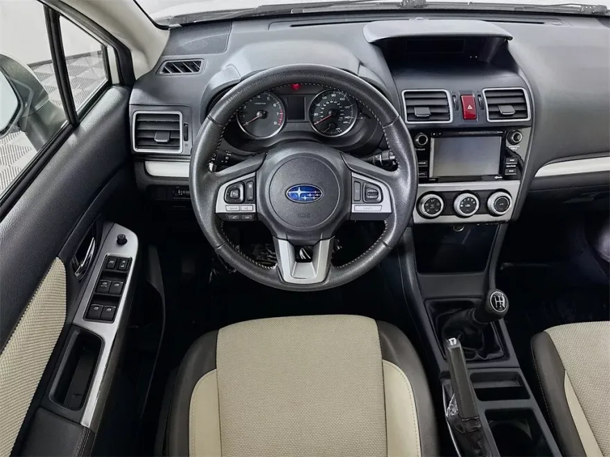 2017 Subaru Crosstrek 2.0i Premium photo 1