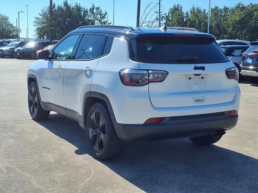 2019 Jeep Compass North Edition Latitude photo 1