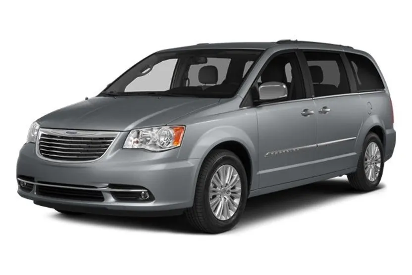 2014 Chrysler Town & Country Touring photo 1