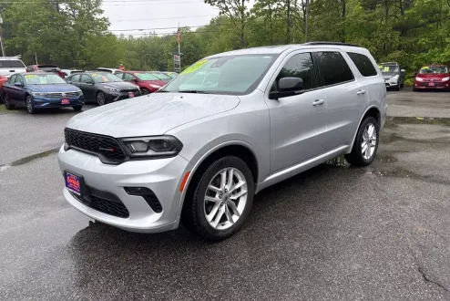 2023 Dodge Durango GT Plus photo 2
