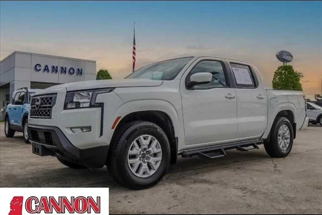 2023 Nissan Frontier SV photo 1