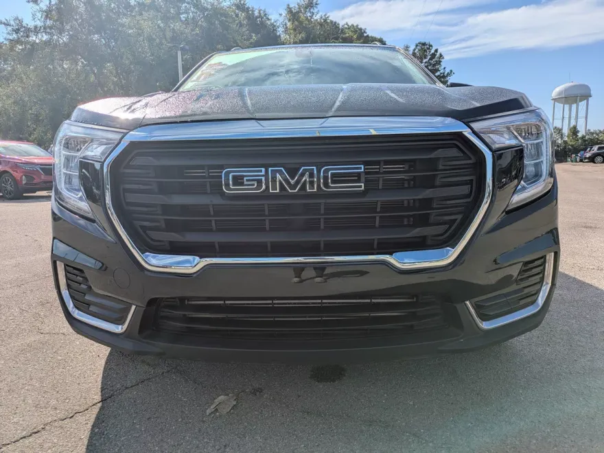 2023 Gmc Terrain SLE photo 1
