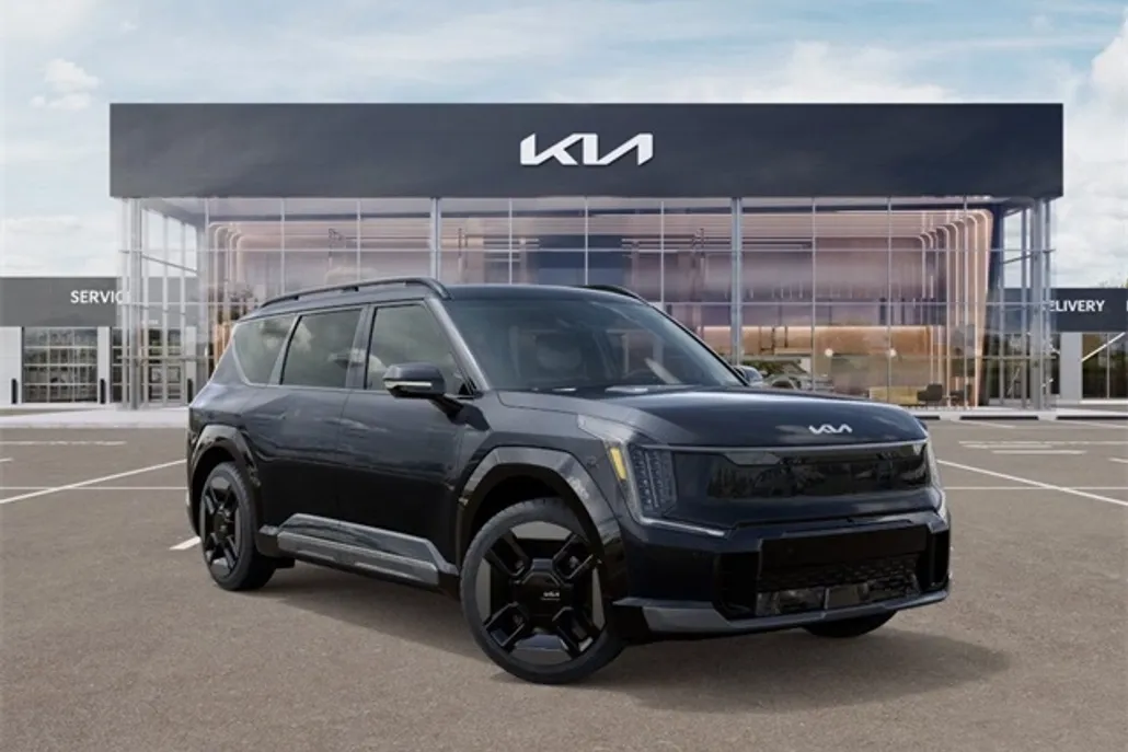 2026 Kia EV9 GT-Line photo 1