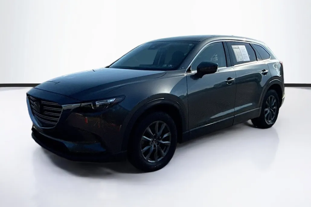 2023 Mazda CX-9 Touring photo 1