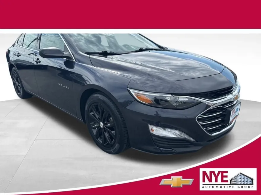 2023 Chevrolet Malibu 1LT photo 1